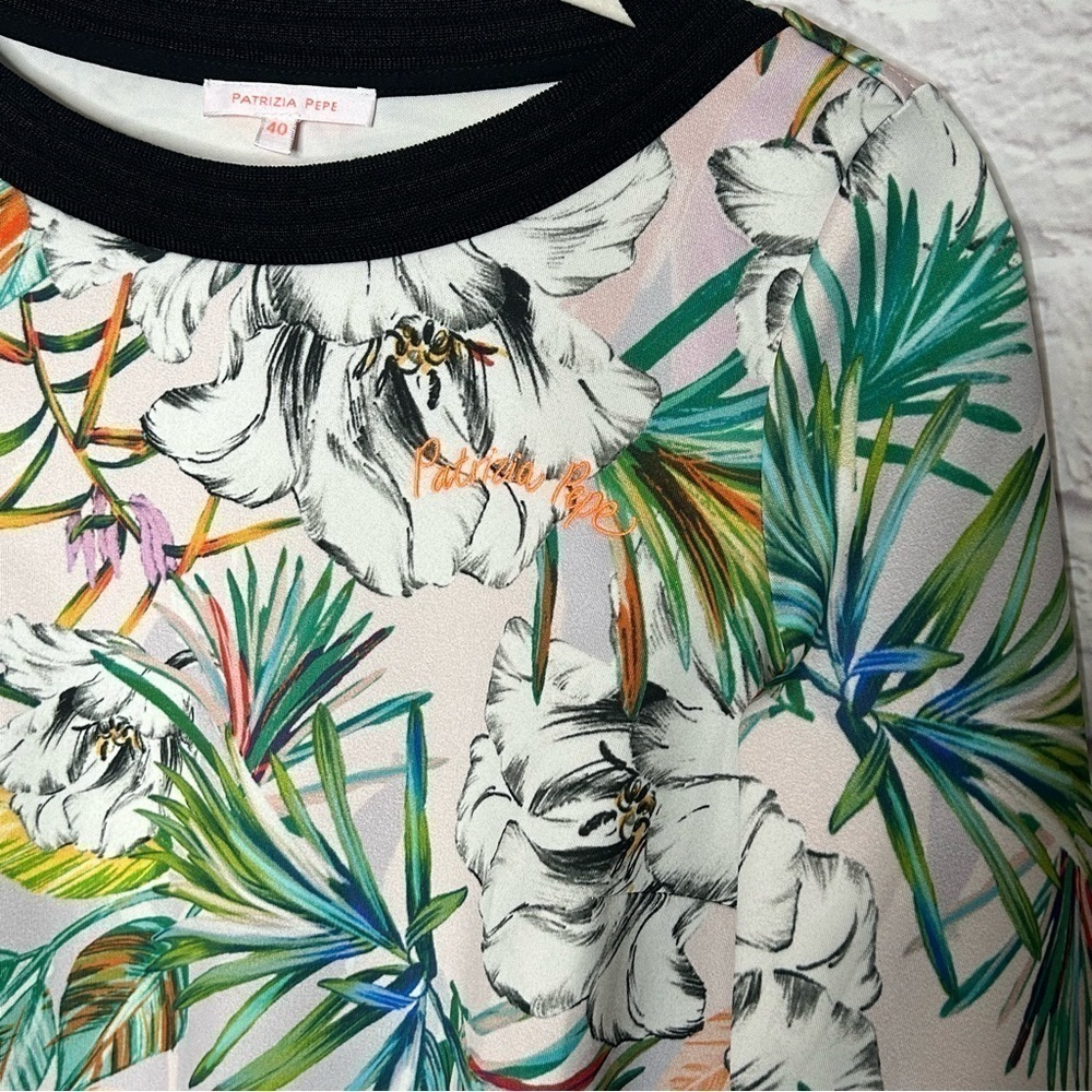 Patrizia Pepe Tropical Floral Print 3/4 Sleeve Boatneck Top - Picture 7 of 15